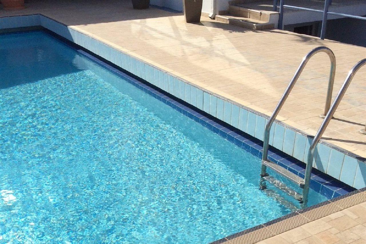קרפאטוס Miramare Bay Hotel מראה חיצוני תמונה