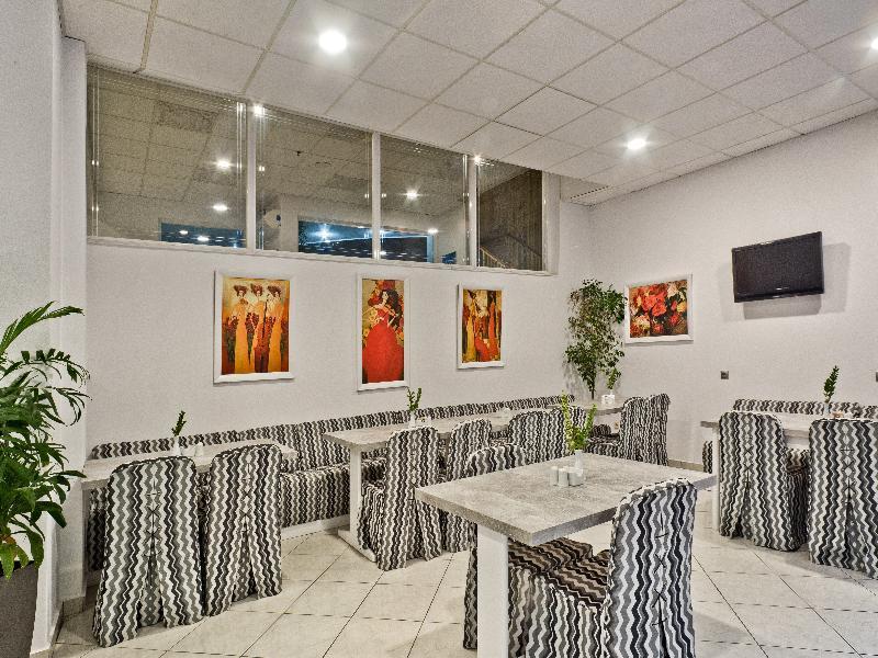קרפאטוס Miramare Bay Hotel מראה חיצוני תמונה
